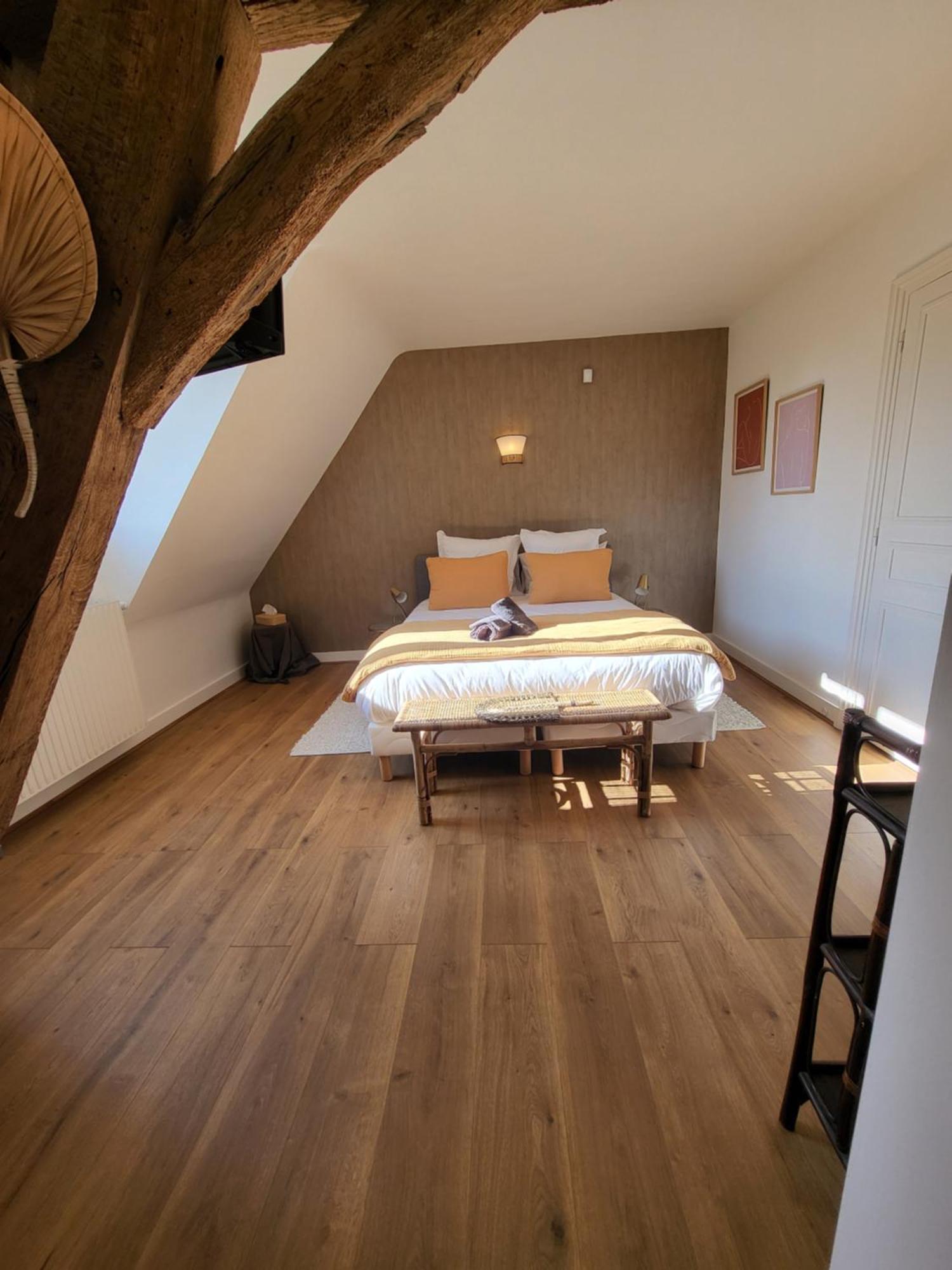 Domaine De Charme - Les Places Lassay-sur-Croisne 외부 사진